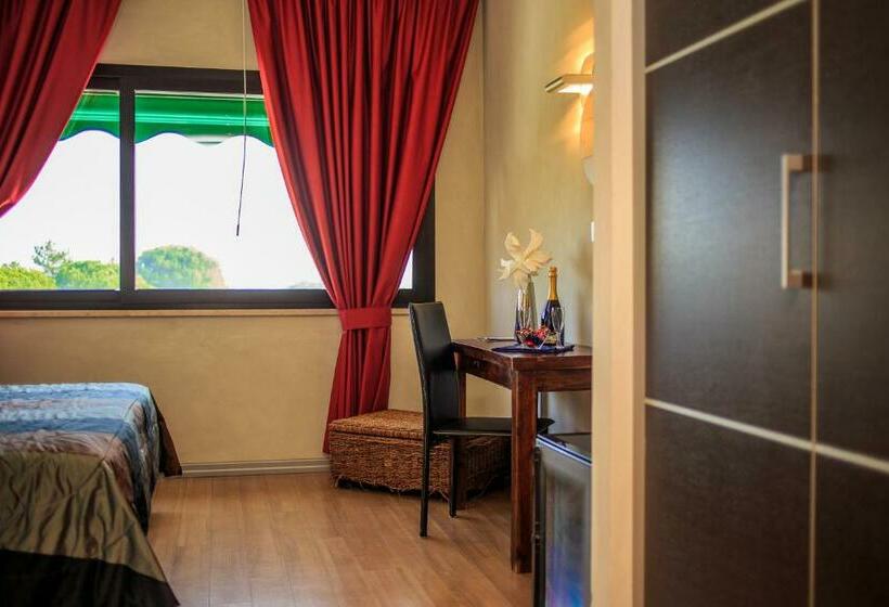 חדר סטנדרט לשלושה, Villaggio La Pescaccia