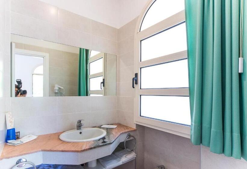 בקתה סטנדרטית, Villaggio La Pescaccia