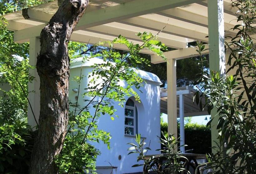 בקתה סטנדרטית, Villaggio La Pescaccia