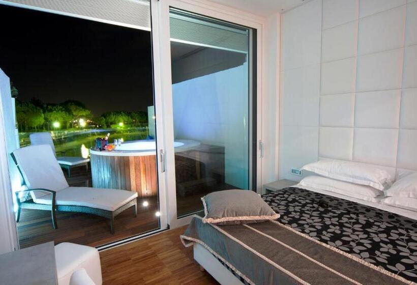 סוויטה, Villaggio La Pescaccia