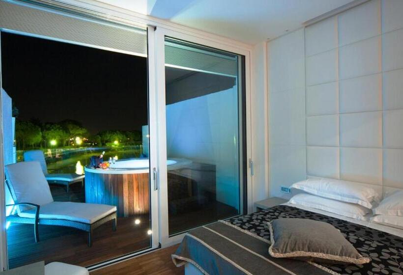 סוויטה, Villaggio La Pescaccia