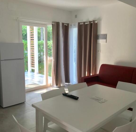 בקתה סופריור, Villaggio La Pescaccia