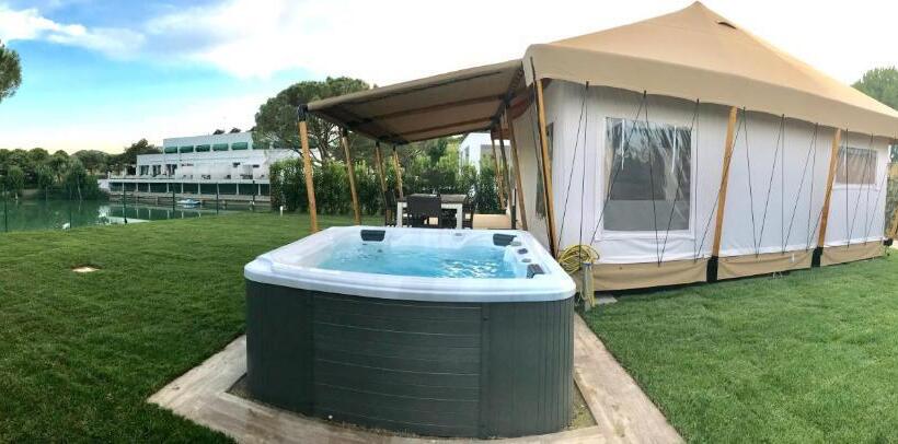 Standard Tent, Villaggio La Pescaccia