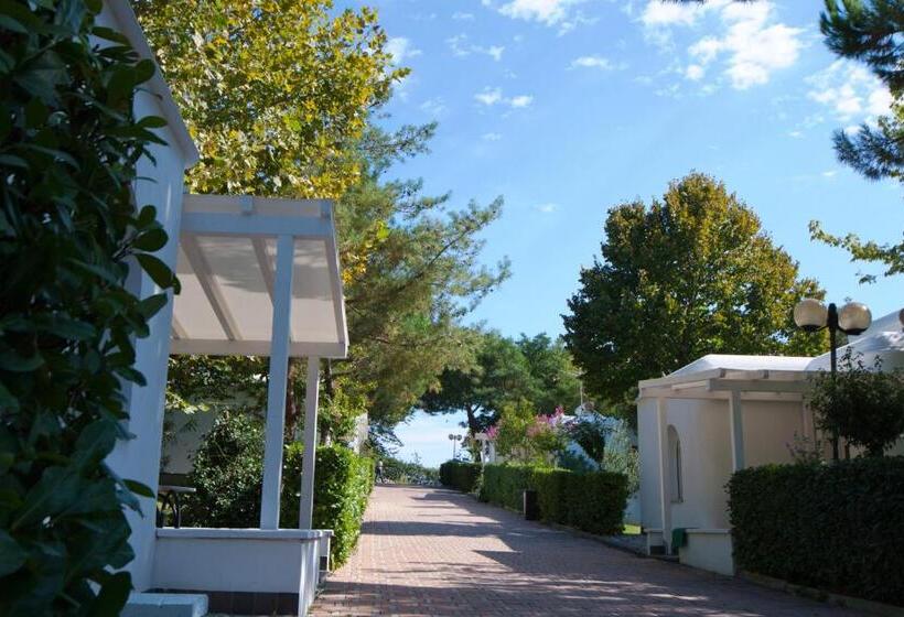 בקתה סטנדרטית, Villaggio La Pescaccia