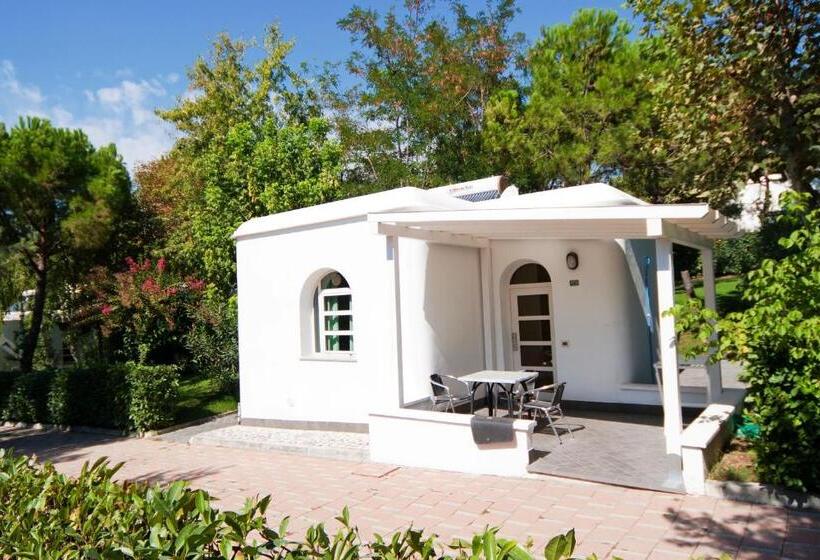 בקתה סטנדרטית, Villaggio La Pescaccia