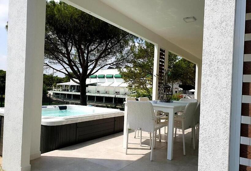 וילה בת 2 חדרי שינה, Villaggio La Pescaccia