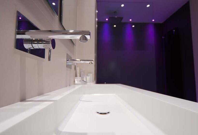 סוויטה, Villaggio La Pescaccia