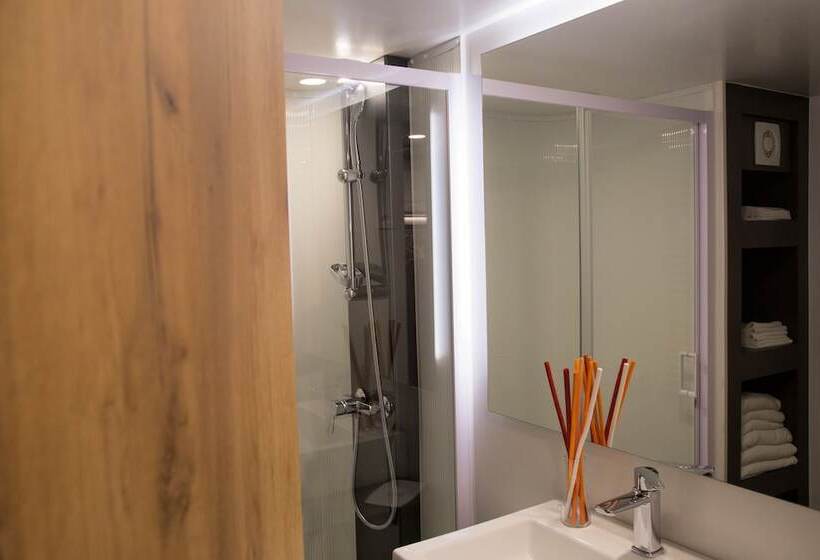 Standard Tent, Villaggio La Pescaccia