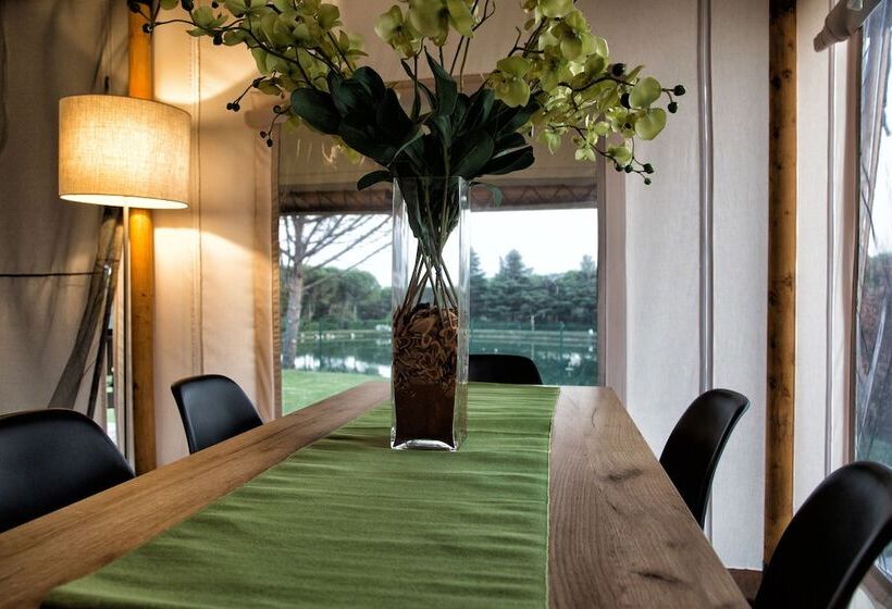 Standard Tent, Villaggio La Pescaccia