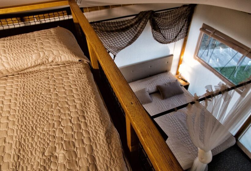 Standard Tent, Villaggio La Pescaccia