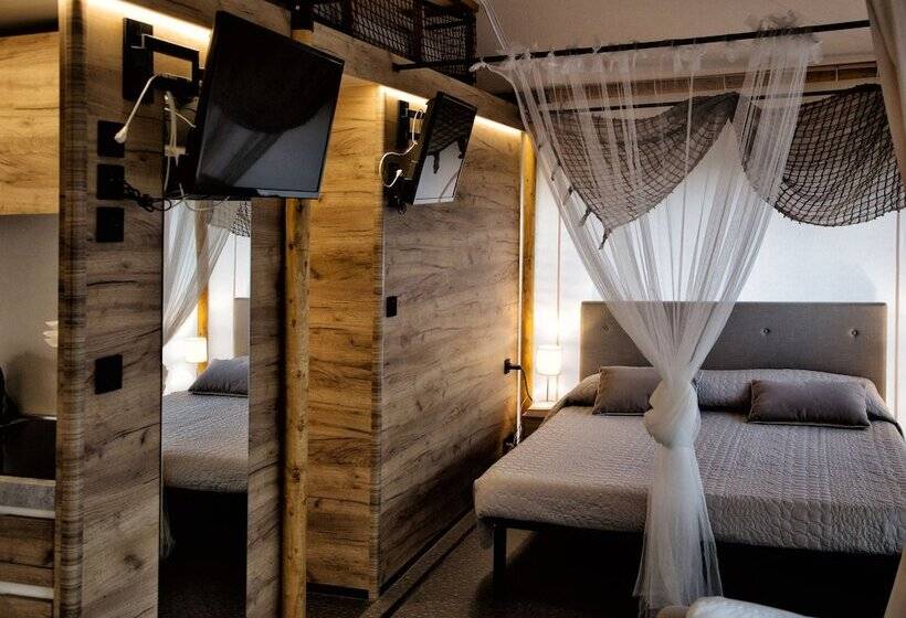 Standard Tent, Villaggio La Pescaccia