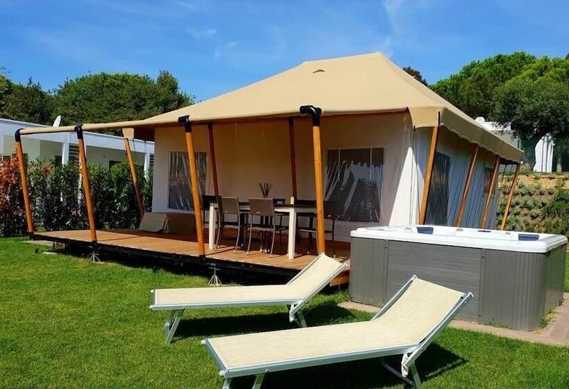 Standard Tent, Villaggio La Pescaccia