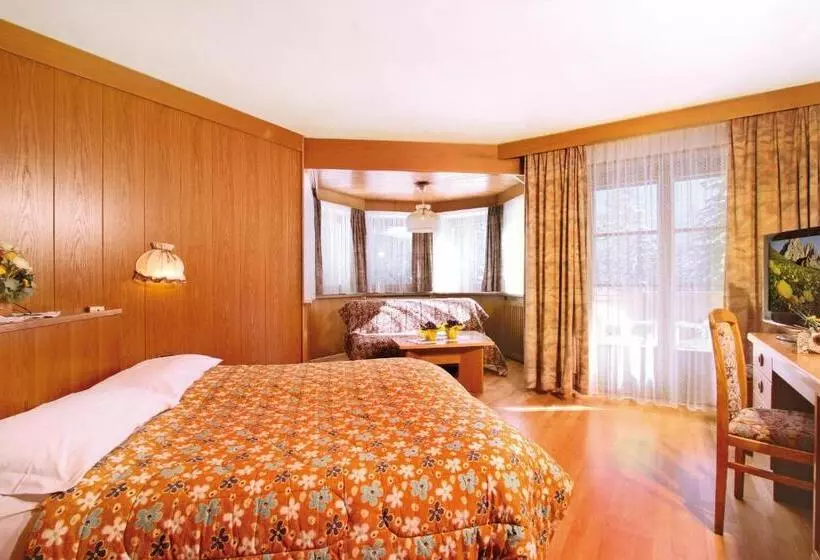 トリプルクラシックルーム, Villetta Maria Cottage