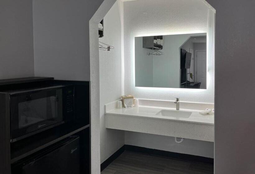 غرفة قياسية سرير كينج, Motel 6 Lafayette, In