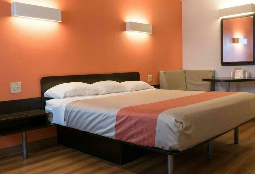 غرفة ديلوكس سرير كينج, Motel 6 Lafayette, In