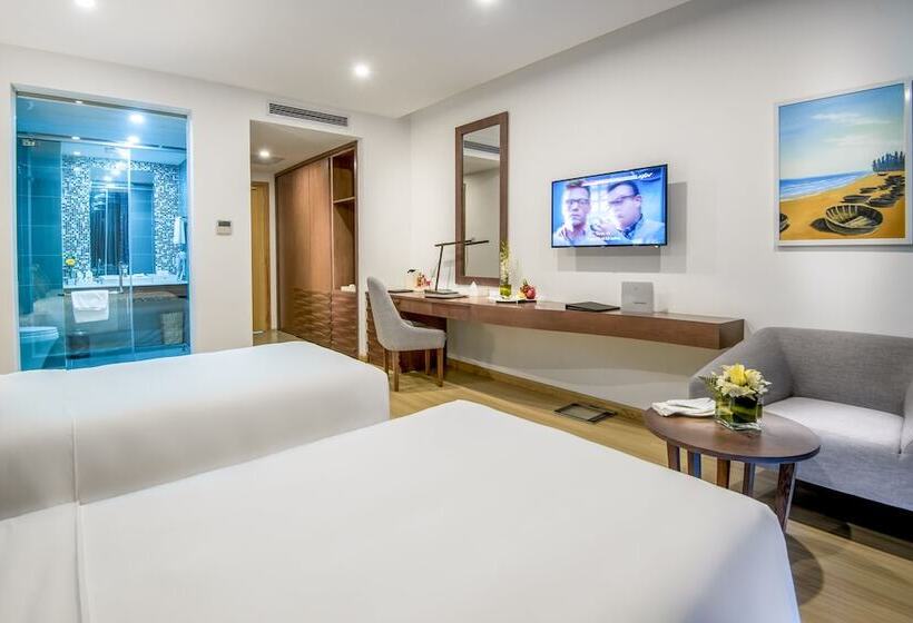 اتاق لوکس با چشمانداز دریا, Royal Lotus Hotel Danang