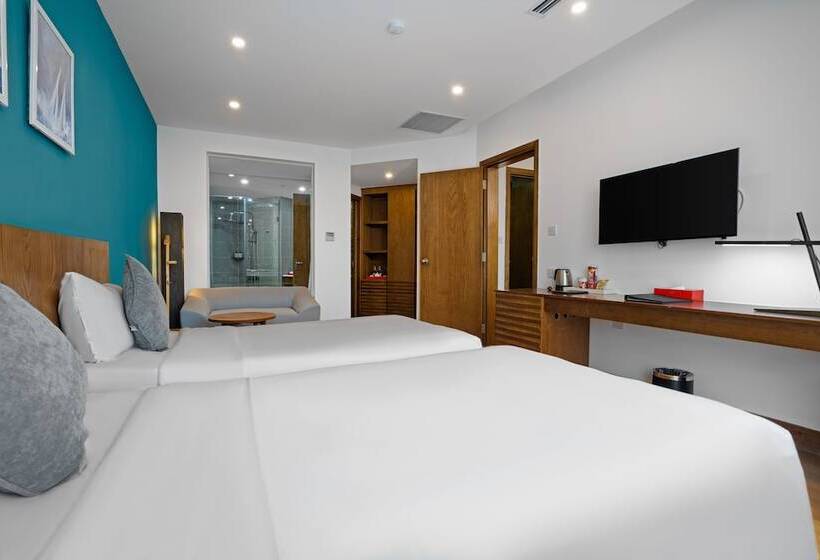 اتاق لوکس با چشمانداز دریا, Royal Lotus Hotel Danang