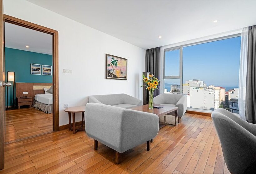 سوییت, Royal Lotus Hotel Danang