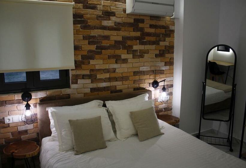 Апартаменты 2 Спальни, Salonikiou Beach Deluxe Apartments