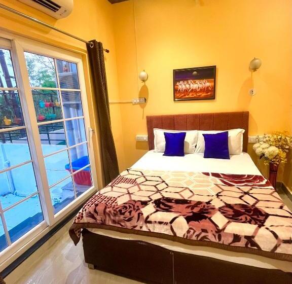 Superior Rum, The Backpackstack