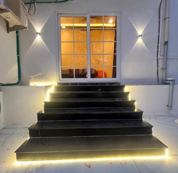 Superior Rum, The Backpackstack