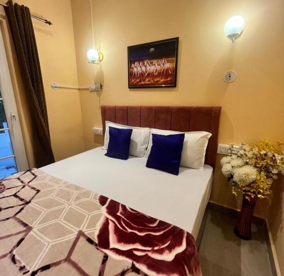 Superior Rum, The Backpackstack