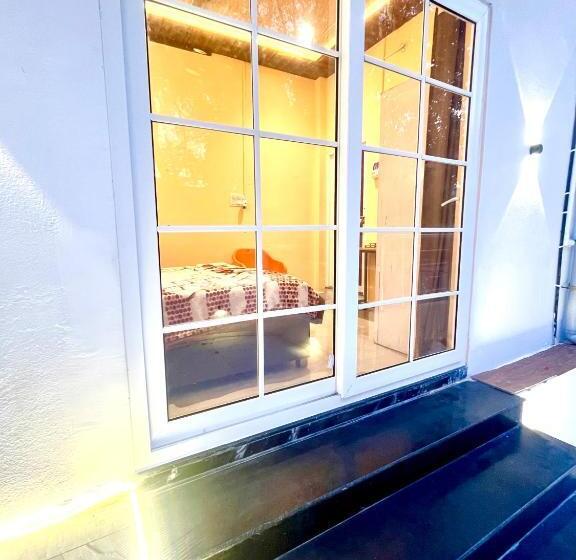 Superior Rum, The Backpackstack