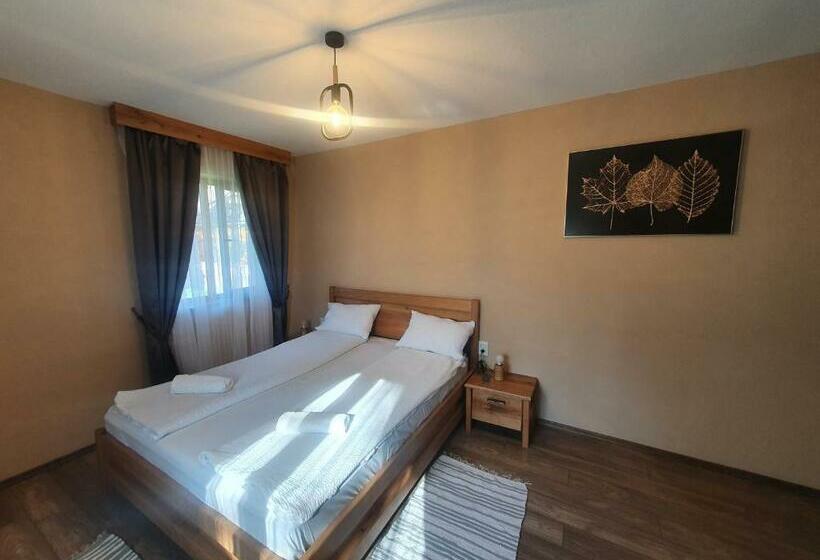 Номер Deluxe, Pensiunea Transilvania