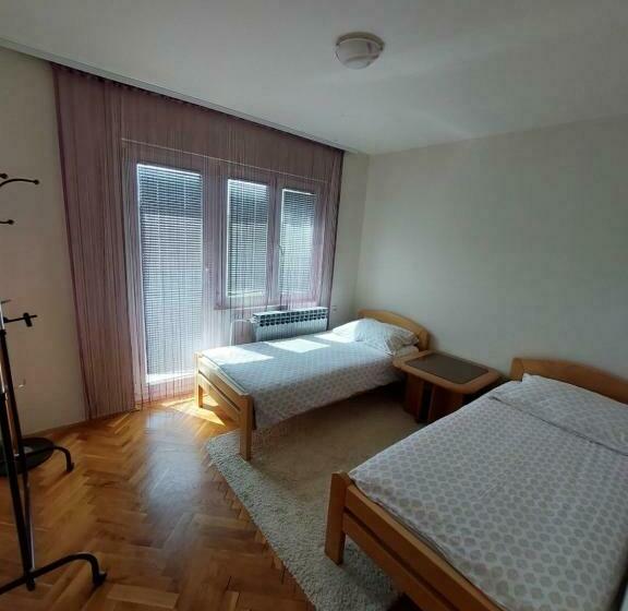 اتاق استاندارد, Vila Pavle