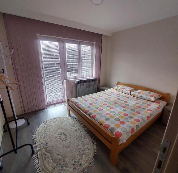 اتاق استاندارد, Vila Pavle