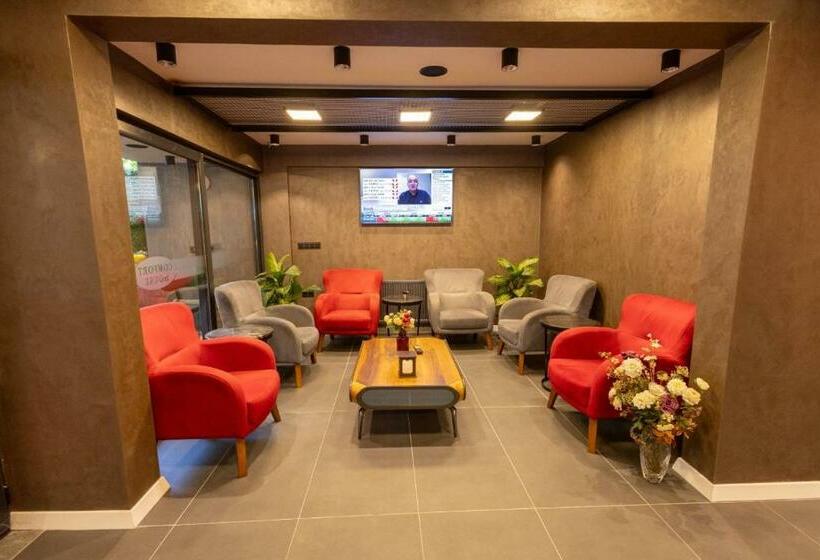 חדר סטנדרט, Comfort House