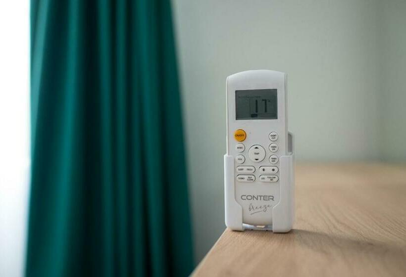 غرفة ديلوكس مزودة بشرفة, Plutitor Lebăda