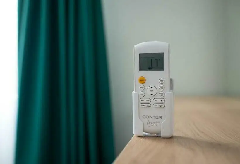 Camera Familiare, Plutitor Lebăda