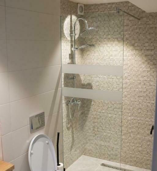 غرفة ديلوكس مزودة بشرفة, Plutitor Lebăda