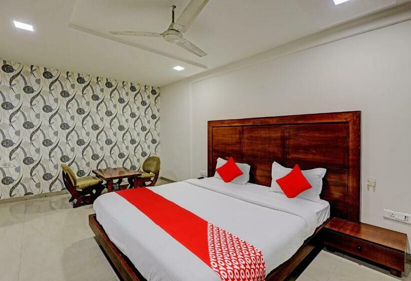غرفة قياسية, Collection O Hotel Jal Sagar