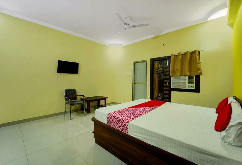 三人经典房间, Oyo Flagship Hotel Vijay Vilas