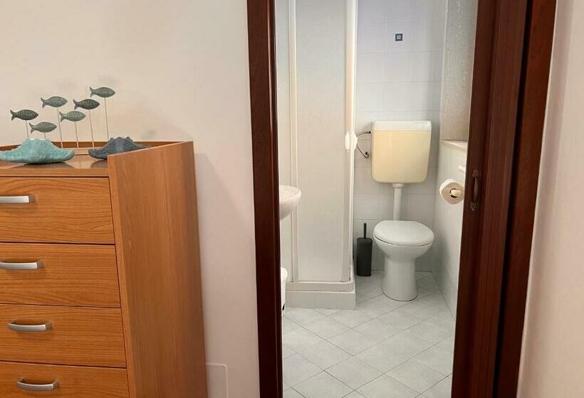 اتاق استاندارد چهار تخته, Celeste Rooms