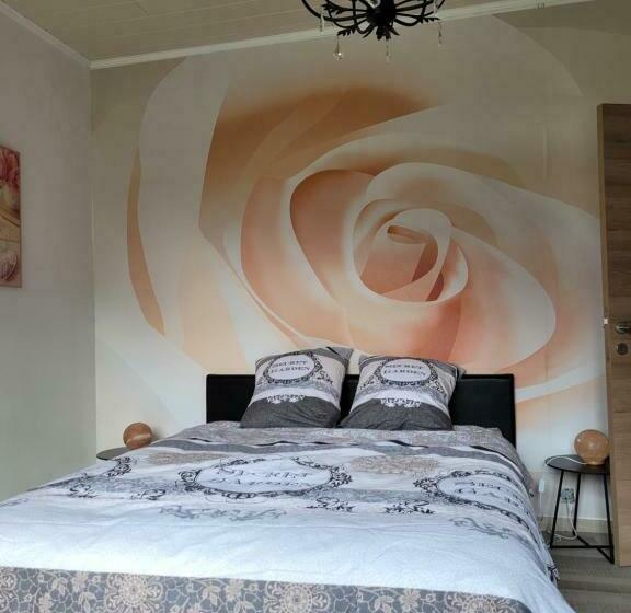 标准房带园景, La Maison Des Roses