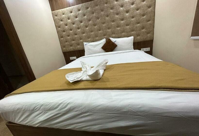 スタンダードルーム, Gm