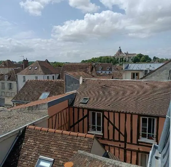 Standard Yhden Hengen Huone, Le Fontenoy