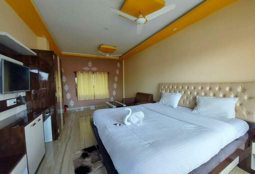 Номер Стандарт, Sweet Dream Beach Resort !! 50 Mts From Beach ! Peaceful Room With Garden View Free Parking !!