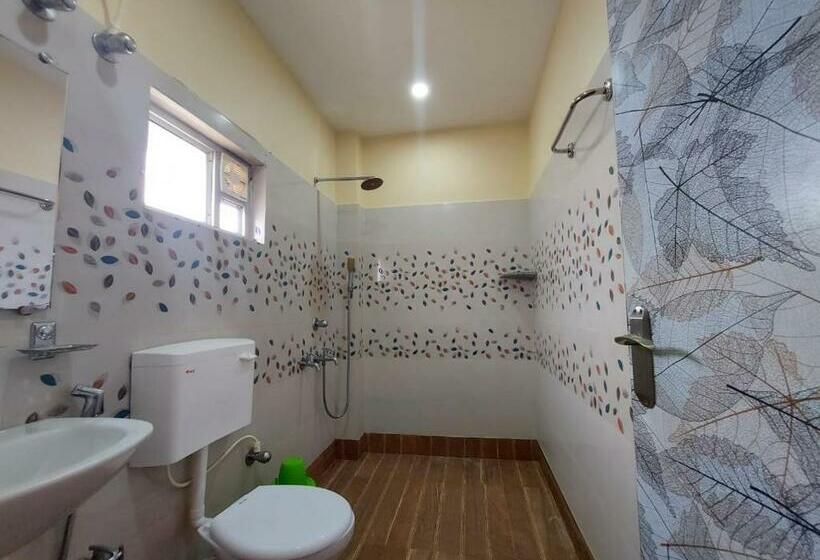 חדר סטנדרט, Sweet Dream Beach Resort !! 50 Mts From Beach ! Peaceful Room With Garden View Free Parking !!