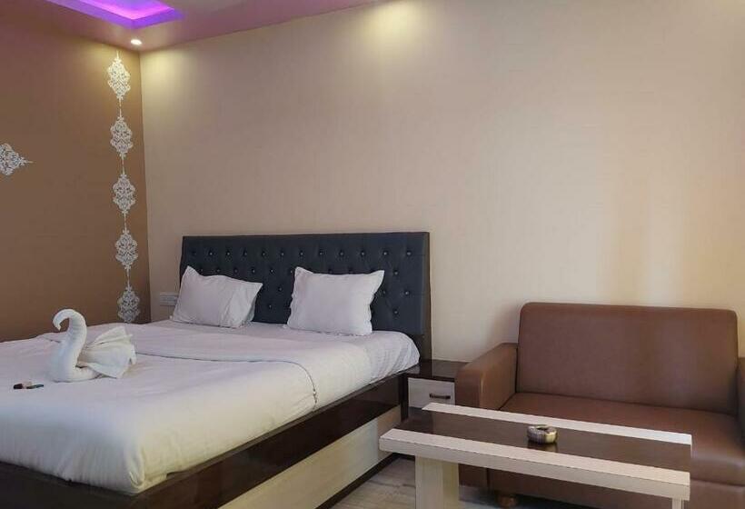 חדר סטנדרט, Sweet Dream Beach Resort !! 50 Mts From Beach ! Peaceful Room With Garden View Free Parking !!