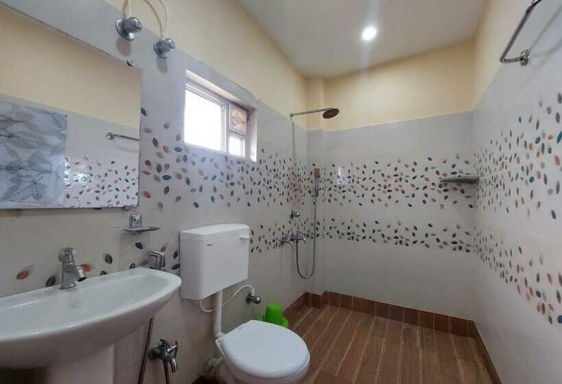 Номер Стандарт, Sweet Dream Beach Resort !! 50 Mts From Beach ! Peaceful Room With Garden View Free Parking !!