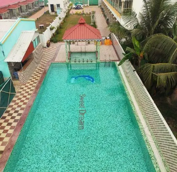 Superior Kolmen Hengen Huone Merinäkymä, Sweet Dream Beach Resort !! 50 Mts From Beach ! Peaceful Room With Garden View Free Parking !!