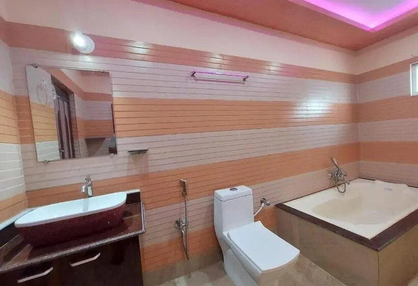 Standard Kolmen Hengen Huone Puutarhanäkymä, Sweet Dream Beach Resort !! 50 Mts From Beach ! Peaceful Room With Garden View Free Parking !!