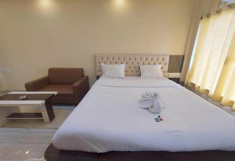 חדר סטנדרט, Sweet Dream Beach Resort !! 50 Mts From Beach ! Peaceful Room With Garden View Free Parking !!