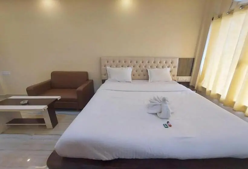 Standard-huone, Sweet Dream Beach Resort !! 50 Mts From Beach ! Peaceful Room With Garden View Free Parking !!