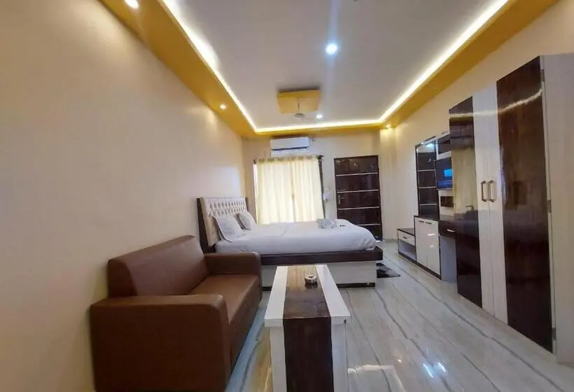 Standard-huone, Sweet Dream Beach Resort !! 50 Mts From Beach ! Peaceful Room With Garden View Free Parking !!