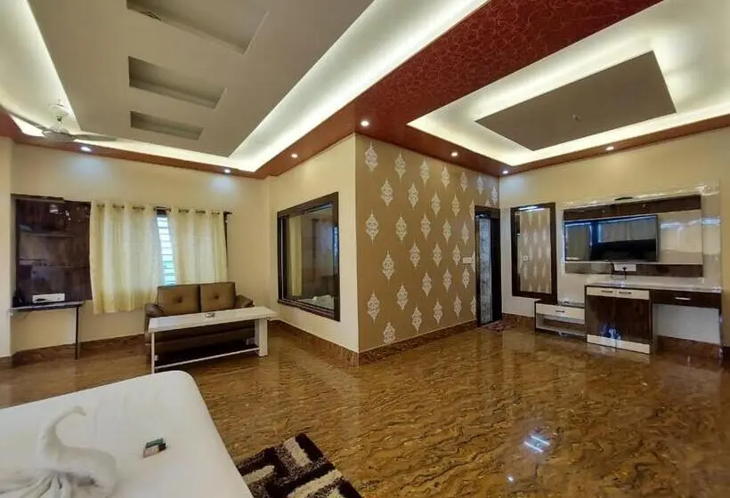 Juniorsviitti Puutarhanäkymä, Sweet Dream Beach Resort !! 50 Mts From Beach ! Peaceful Room With Garden View Free Parking !!